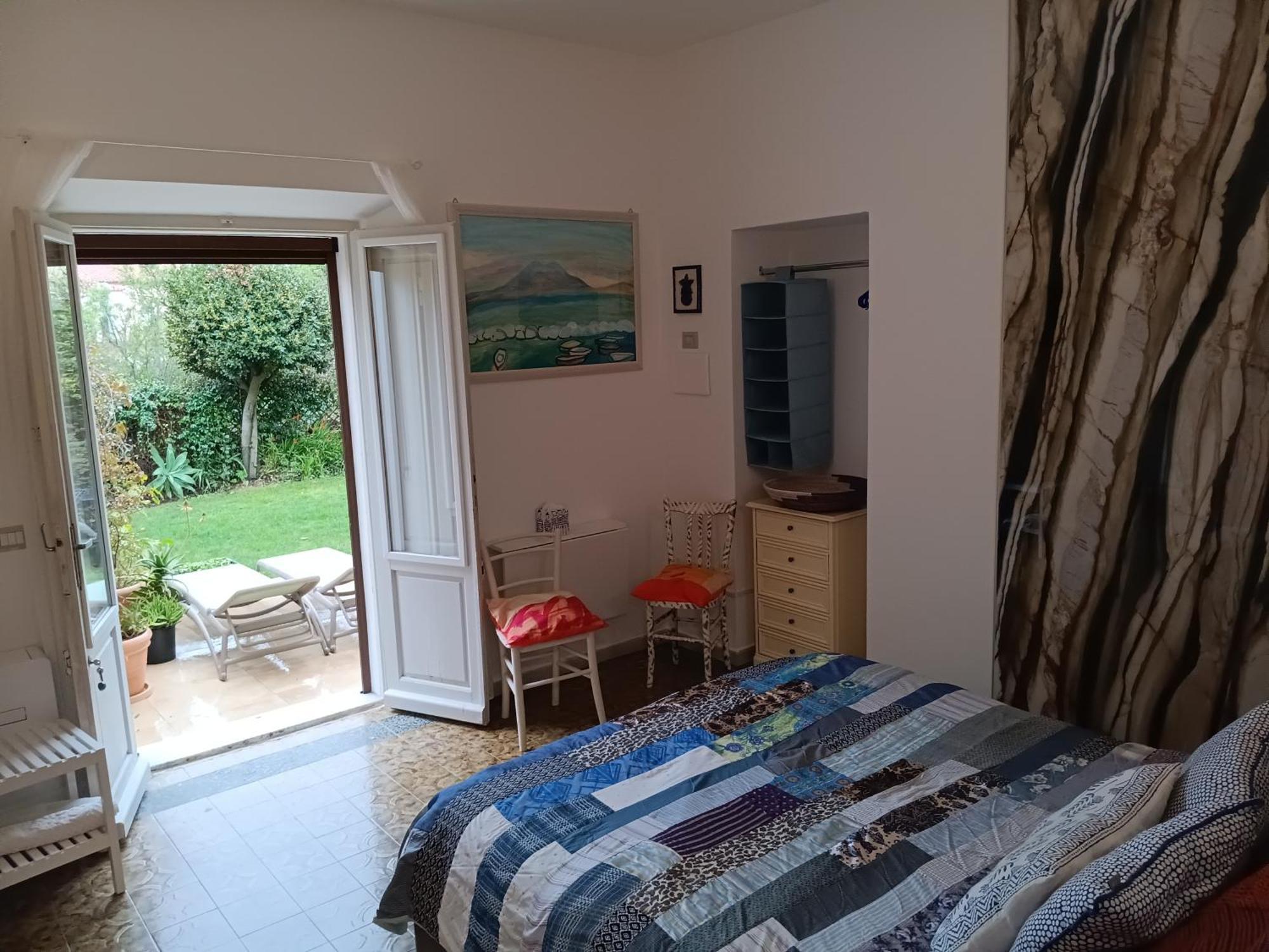Il Giardino Di Tatiana Rooms & Breakfast La Maddalena  Rum bild