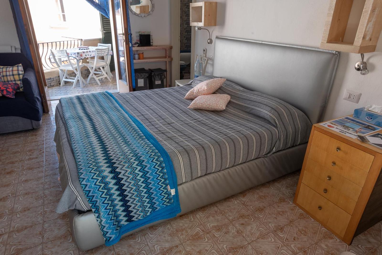 Il Giardino Di Tatiana Rooms & Breakfast La Maddalena  Rum bild